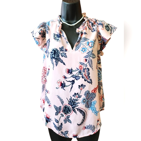 LOFT Tops - Loft Floral Pink Sleeveless Blouse With Flutter Sleeves XSP